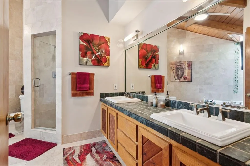 5090 Nesbit Ferry Lane, Atlanta, Georgia 30350, 4 Bedrooms Bedrooms, ,3 BathroomsBathrooms,Residential,Sold,5090 Nesbit Ferry Lane,7504779