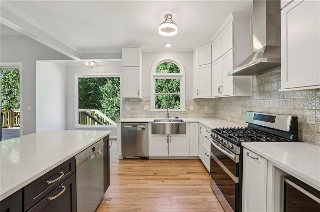 3741 Ashford Point Ne, Atlanta, Georgia 30319, 5 Bedrooms Bedrooms, ,4 BathroomsBathrooms,Residential,For Sale,3741 Ashford Point Ne,7670530 3741 Ashford Point Ne, Atlanta, Georgia 30319, 5 Bedrooms Bedrooms, ,4 BathroomsBathrooms,Residential,For Sale,3741 Ashford Point Ne,7670530