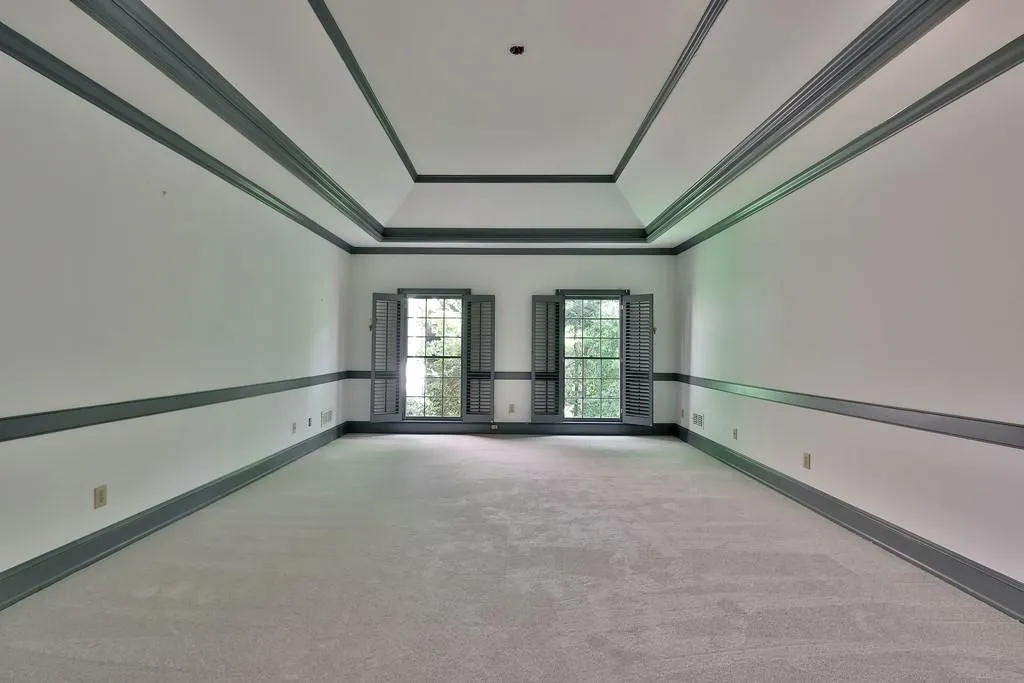 190 Grosvenor Place Nw, Atlanta, Georgia 30328, 4 Bedrooms Bedrooms, ,3 BathroomsBathrooms,Residential,Sold,190 Grosvenor Place Nw,6715496