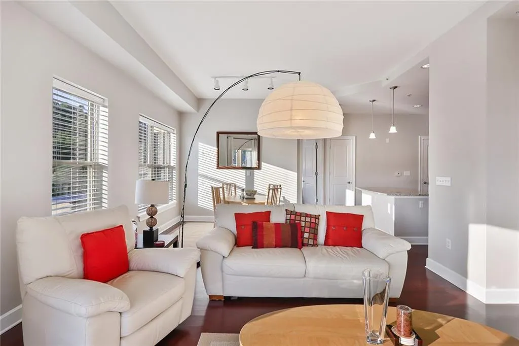 200 River Vista Drive Unit 715, Atlanta, Georgia 30339, 2 Bedrooms Bedrooms, ,2 BathroomsBathrooms,Residential,Sold,200 River Vista Drive Unit 715,6936402