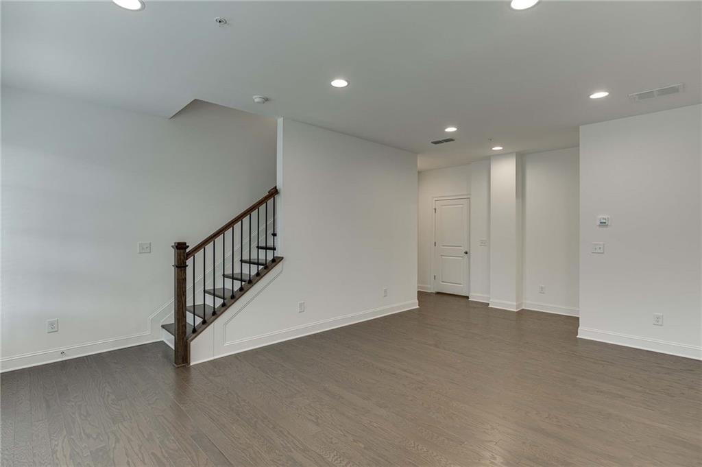 6675 Prelude Drive Unit 170, Sandy Springs, Georgia 30328, 3 Bedrooms Bedrooms, ,4 BathroomsBathrooms,Residential,Sold,6675 Prelude Drive Unit 170,7207726