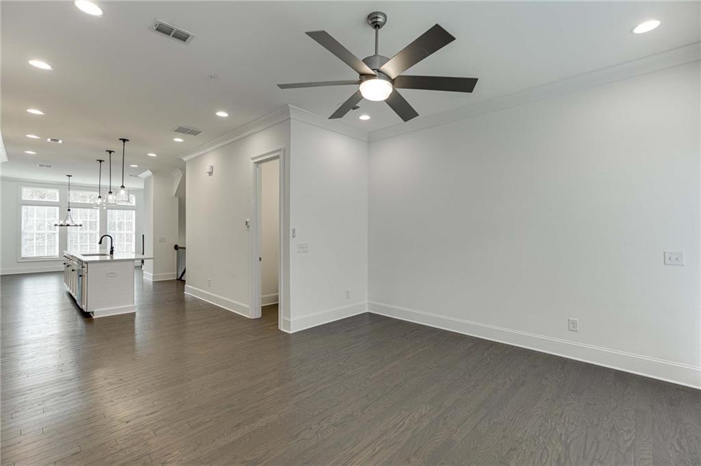 6675 Prelude Drive Unit 170, Sandy Springs, Georgia 30328, 3 Bedrooms Bedrooms, ,4 BathroomsBathrooms,Residential,Sold,6675 Prelude Drive Unit 170,7207726