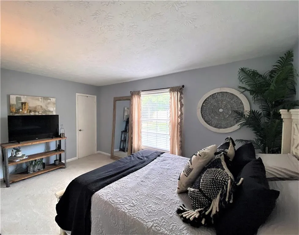 6207 Park Avenue Unit 2, Sandy Springs, Georgia 30342, 2 Bedrooms Bedrooms, ,1 BathroomBathrooms,Residential,Sold,6207 Park Avenue Unit 2,6915573