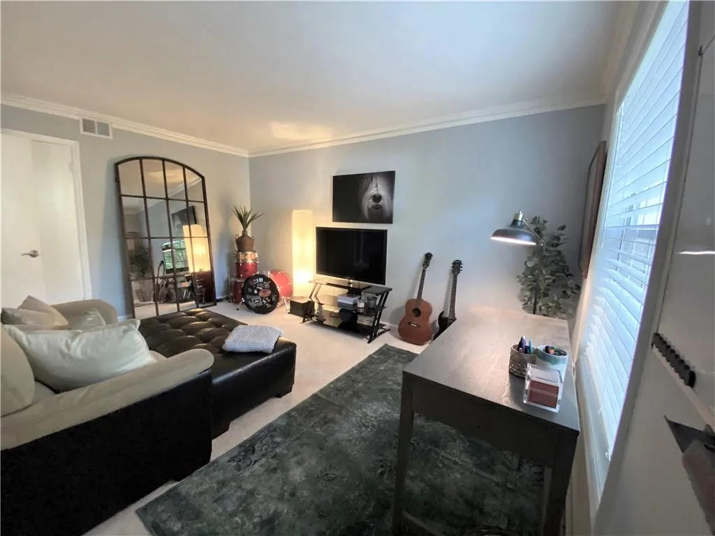 6207 Park Avenue Unit 2, Sandy Springs, Georgia 30342, 2 Bedrooms Bedrooms, ,1 BathroomBathrooms,Residential,Sold,6207 Park Avenue Unit 2,6915573