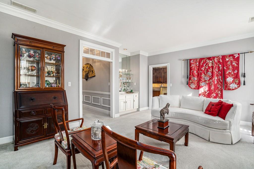 7155 Roswell Road Unit 6, Sandy Springs, Georgia 30328, 3 Bedrooms Bedrooms, ,2 BathroomsBathrooms,Residential,Sold,7155 Roswell Road Unit 6,7313753