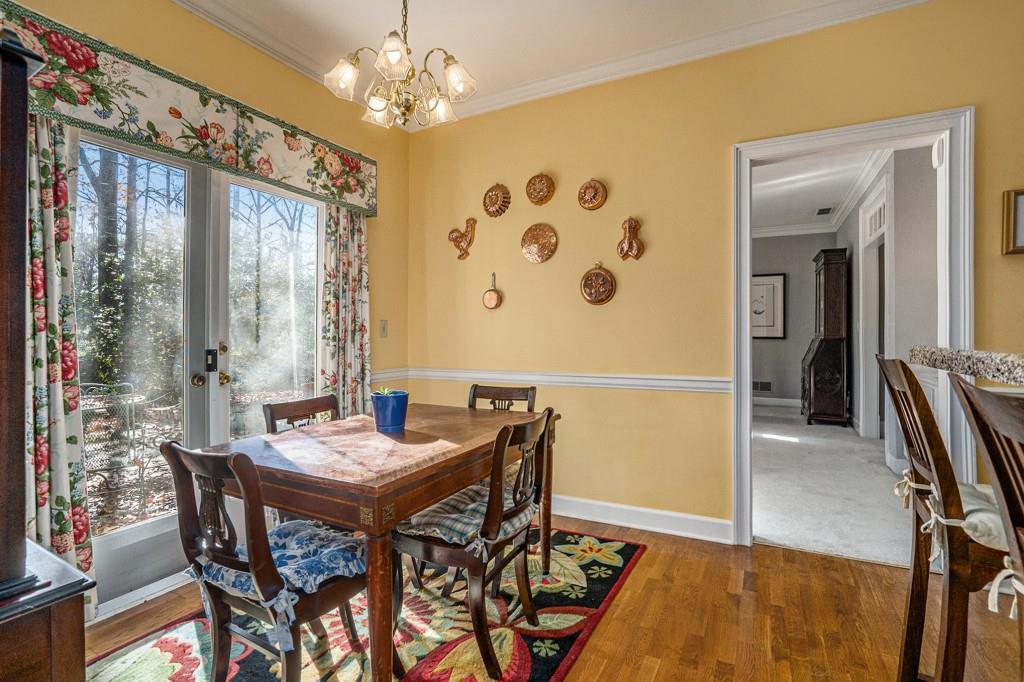 7155 Roswell Road Unit 6, Sandy Springs, Georgia 30328, 3 Bedrooms Bedrooms, ,2 BathroomsBathrooms,Residential,Sold,7155 Roswell Road Unit 6,7313753