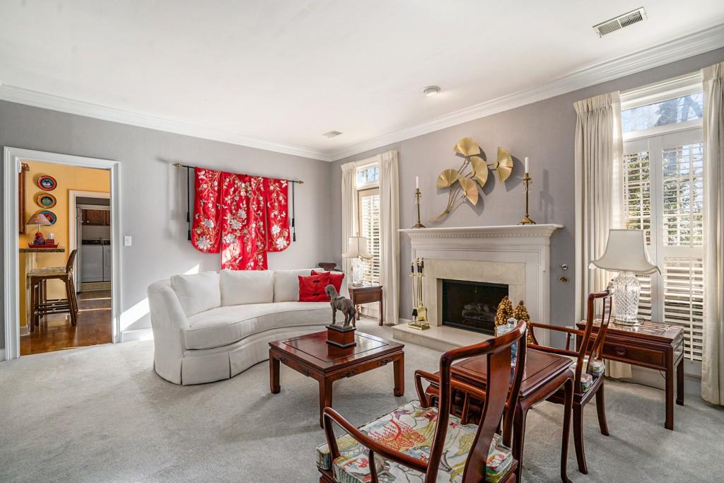 7155 Roswell Road Unit 6, Sandy Springs, Georgia 30328, 3 Bedrooms Bedrooms, ,2 BathroomsBathrooms,Residential,Sold,7155 Roswell Road Unit 6,7313753