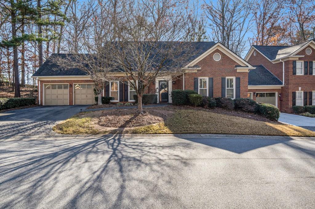 7155 Roswell Road Unit 6, Sandy Springs, Georgia 30328, 3 Bedrooms Bedrooms, ,2 BathroomsBathrooms,Residential,Sold,7155 Roswell Road Unit 6,7313753