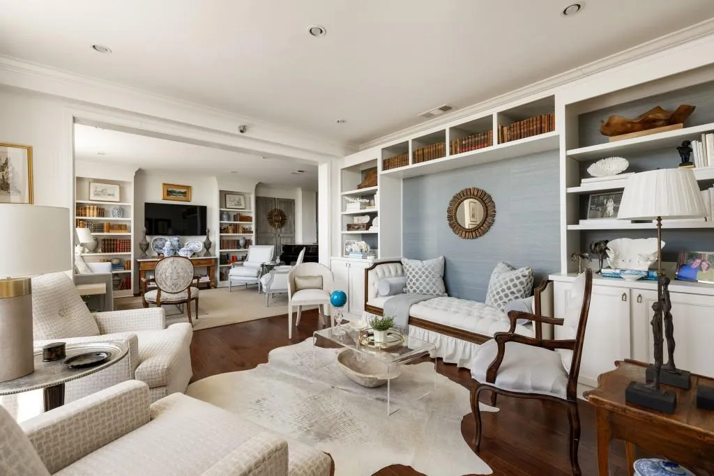 2479 Peachtree Road Ne Unit 1805, Atlanta, Georgia 30305, 2 Bedrooms Bedrooms, ,2 BathroomsBathrooms,Residential,For Sale,2479 Peachtree Road Ne Unit 1805,7558675