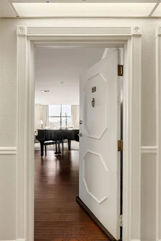 2479 Peachtree Road Ne Unit 1805, Atlanta, Georgia 30305, 2 Bedrooms Bedrooms, ,2 BathroomsBathrooms,Residential,For Sale,2479 Peachtree Road Ne Unit 1805,7558675
