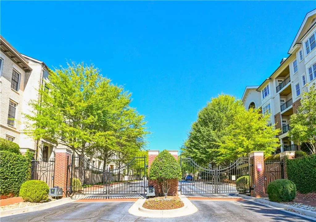 3635 E Paces Circle Ne Unit 1410, Atlanta, Georgia 30326, 1 Bedroom Bedrooms, ,1 BathroomBathrooms,Residential,For Sale,3635 E Paces Circle Ne Unit 1410,7666835 3635 E Paces Circle Ne Unit 1410, Atlanta, Georgia 30326, 1 Bedroom Bedrooms, ,1 BathroomBathrooms,Residential,For Sale,3635 E Paces Circle Ne Unit 1410,7666835