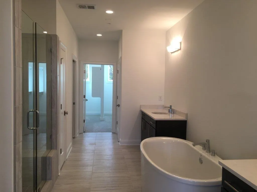 4516 Collins Avenue Unit 12, Atlanta, Georgia 30342, 4 Bedrooms Bedrooms, ,4 BathroomsBathrooms,Residential,Sold,4516 Collins Avenue Unit 12,5695578