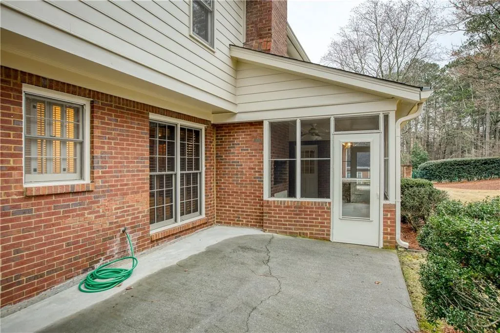 770 Amster Green Drive, Sandy Springs, Georgia 30350, 4 Bedrooms Bedrooms, ,3 BathroomsBathrooms,Residential,Sold,770 Amster Green Drive,6509103