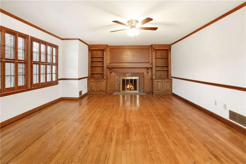 770 Amster Green Drive, Sandy Springs, Georgia 30350, 4 Bedrooms Bedrooms, ,3 BathroomsBathrooms,Residential,Sold,770 Amster Green Drive,6509103