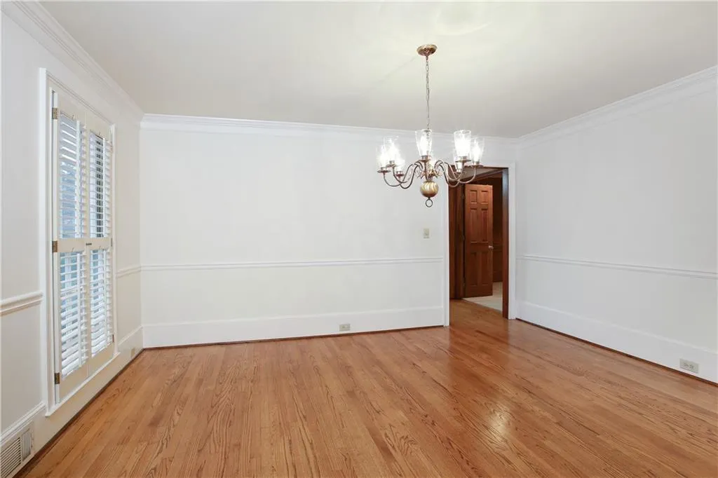 770 Amster Green Drive, Sandy Springs, Georgia 30350, 4 Bedrooms Bedrooms, ,3 BathroomsBathrooms,Residential,Sold,770 Amster Green Drive,6509103