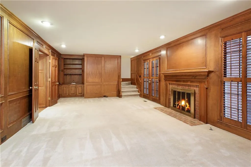 770 Amster Green Drive, Sandy Springs, Georgia 30350, 4 Bedrooms Bedrooms, ,3 BathroomsBathrooms,Residential,Sold,770 Amster Green Drive,6509103