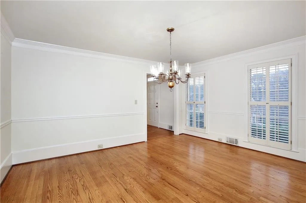 770 Amster Green Drive, Sandy Springs, Georgia 30350, 4 Bedrooms Bedrooms, ,3 BathroomsBathrooms,Residential,Sold,770 Amster Green Drive,6509103
