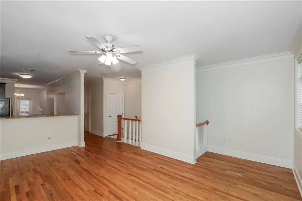 5450 Glenridge Park Unit 1302, Sandy Springs, Georgia 30342, 2 Bedrooms Bedrooms, ,2 BathroomsBathrooms,Residential,Sold,5450 Glenridge Park Unit 1302,5953561