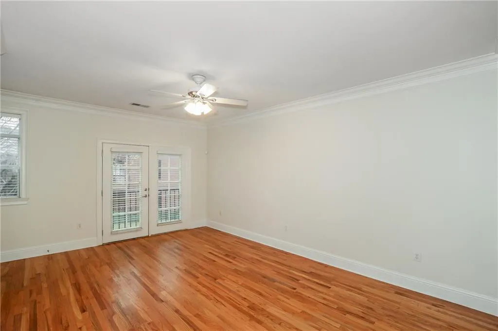 5450 Glenridge Park Unit 1302, Sandy Springs, Georgia 30342, 2 Bedrooms Bedrooms, ,2 BathroomsBathrooms,Residential,Sold,5450 Glenridge Park Unit 1302,5953561