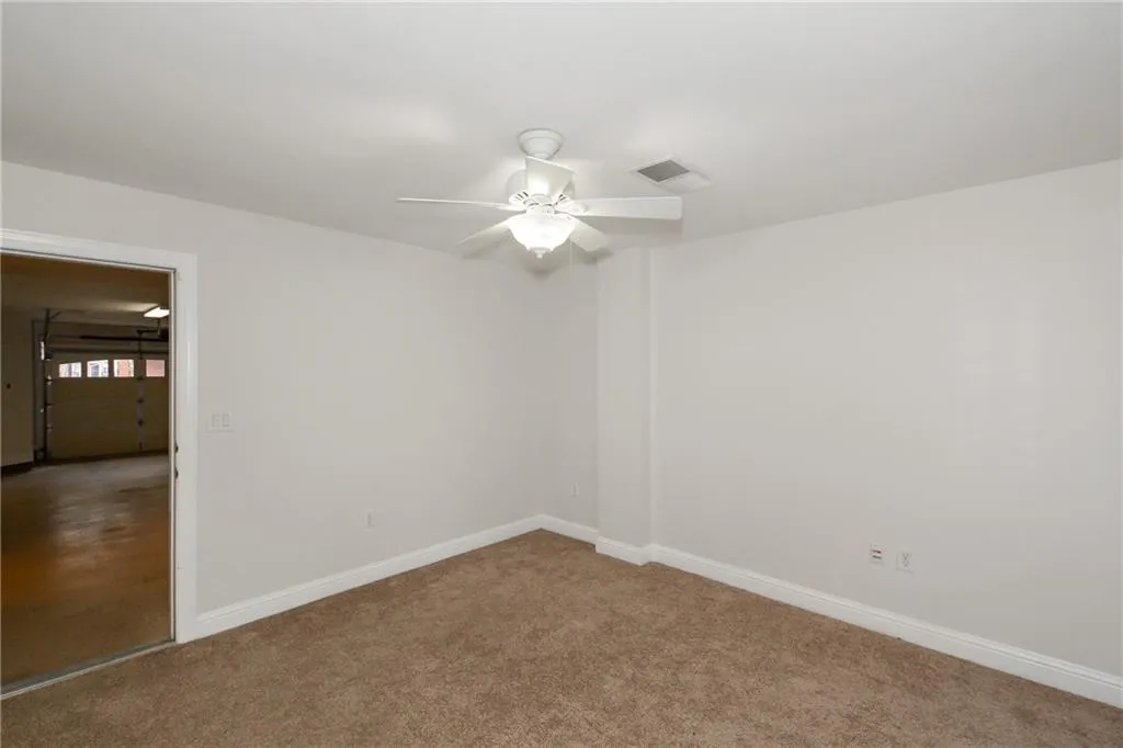 5450 Glenridge Park Unit 1302, Sandy Springs, Georgia 30342, 2 Bedrooms Bedrooms, ,2 BathroomsBathrooms,Residential,Sold,5450 Glenridge Park Unit 1302,5953561