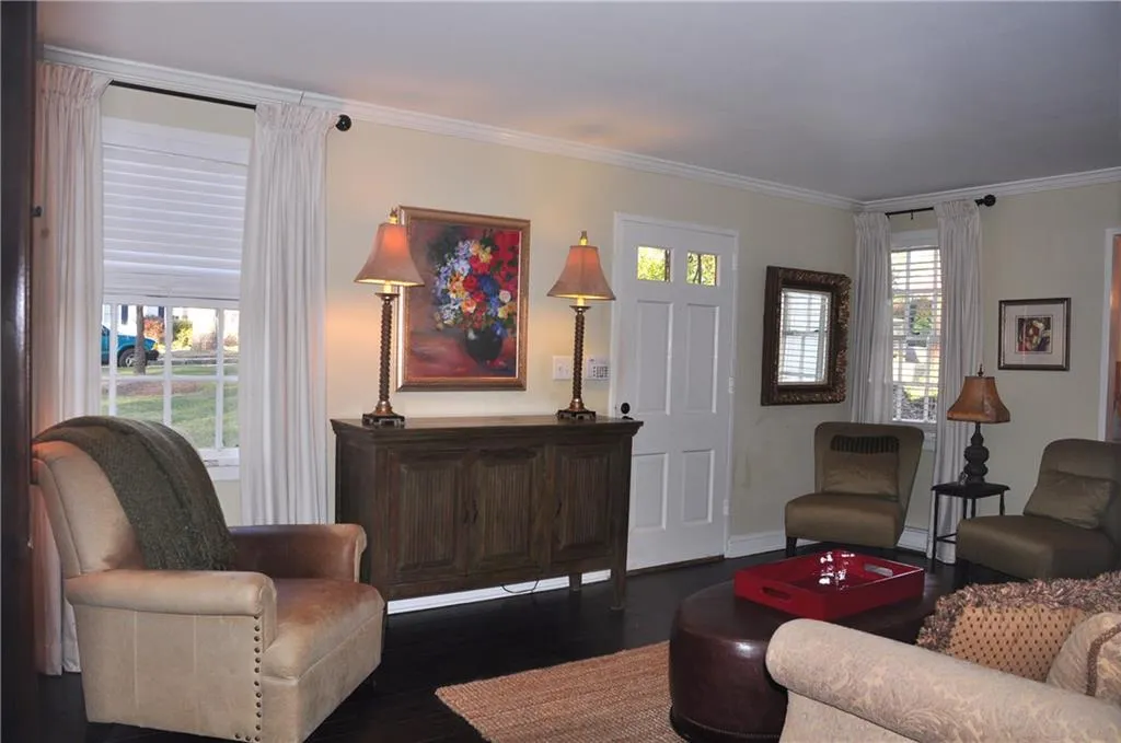 1553 Trentwood Place Ne, Brookhaven, Georgia 30319, 2 Bedrooms Bedrooms, ,2 BathroomsBathrooms,Residential,Sold,1553 Trentwood Place Ne,6077970