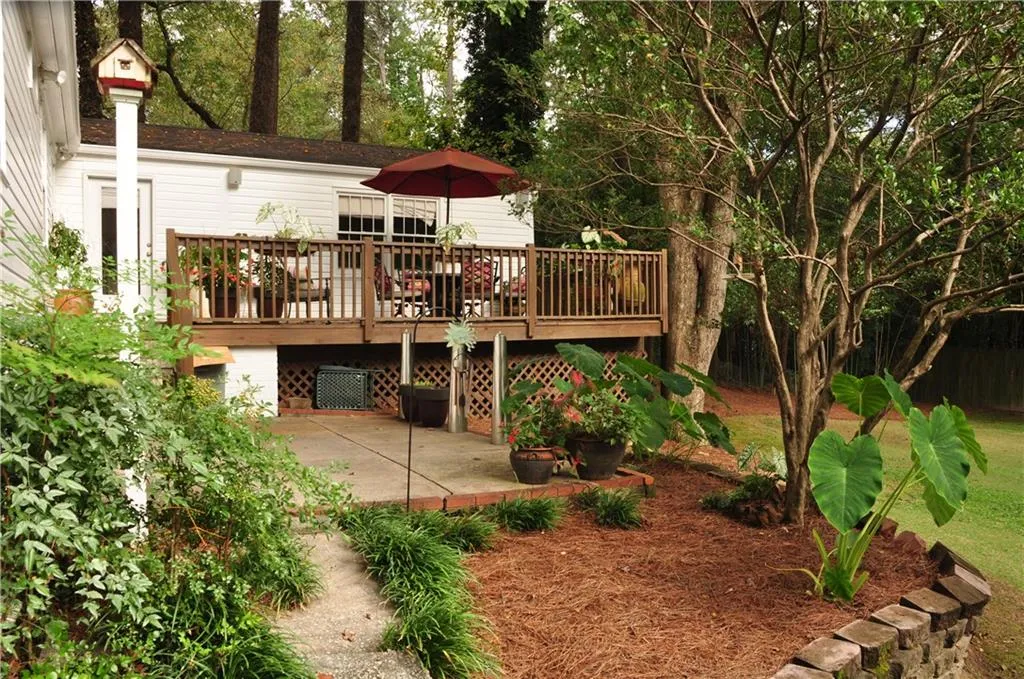 1553 Trentwood Place Ne, Brookhaven, Georgia 30319, 2 Bedrooms Bedrooms, ,2 BathroomsBathrooms,Residential,Sold,1553 Trentwood Place Ne,6077970