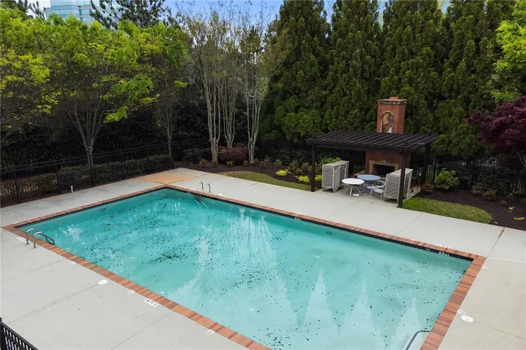 6467 Chariot Street Unit 31, Atlanta, Georgia 30328, 2 Bedrooms Bedrooms, ,2 BathroomsBathrooms,Residential,Sold,6467 Chariot Street Unit 31,7361097