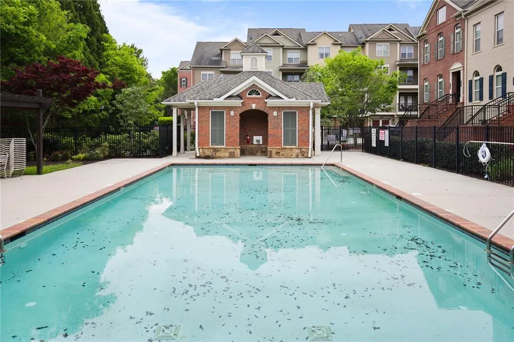 6467 Chariot Street Unit 31, Atlanta, Georgia 30328, 2 Bedrooms Bedrooms, ,2 BathroomsBathrooms,Residential,Sold,6467 Chariot Street Unit 31,7361097