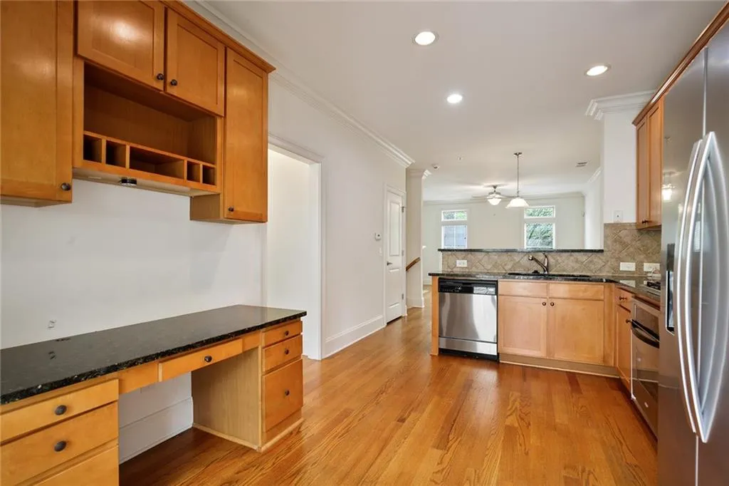 6467 Chariot Street Unit 31, Atlanta, Georgia 30328, 2 Bedrooms Bedrooms, ,2 BathroomsBathrooms,Residential,Sold,6467 Chariot Street Unit 31,7361097