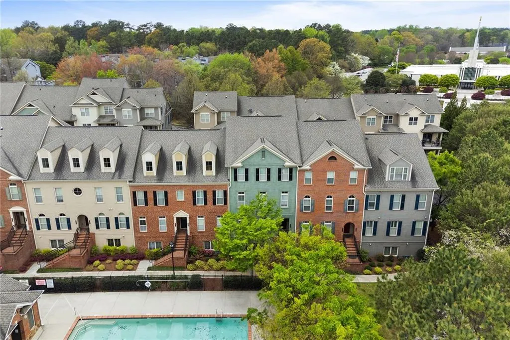 6467 Chariot Street Unit 31, Atlanta, Georgia 30328, 2 Bedrooms Bedrooms, ,2 BathroomsBathrooms,Residential,Sold,6467 Chariot Street Unit 31,7361097