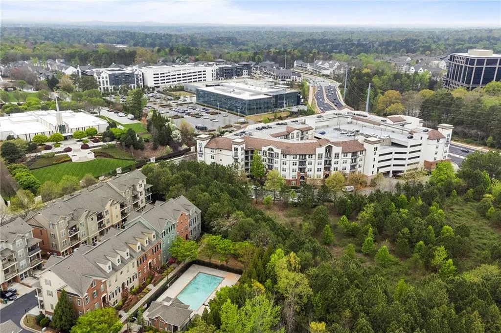 6467 Chariot Street Unit 31, Atlanta, Georgia 30328, 2 Bedrooms Bedrooms, ,2 BathroomsBathrooms,Residential,Sold,6467 Chariot Street Unit 31,7361097