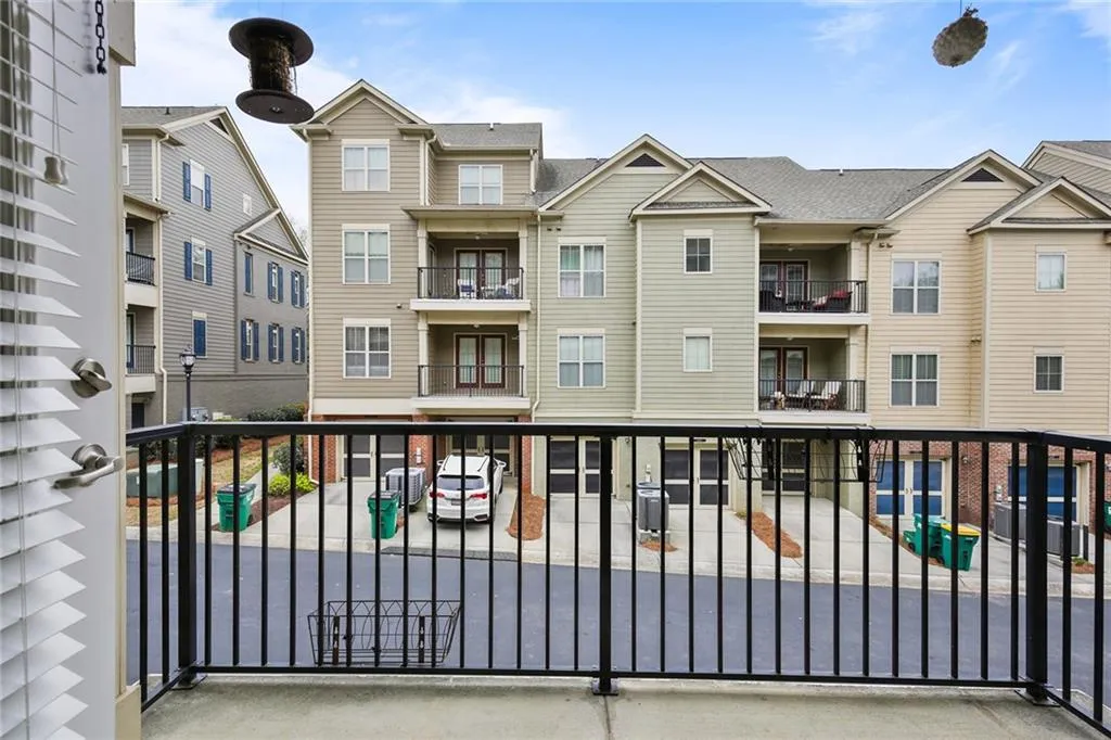 6467 Chariot Street Unit 31, Atlanta, Georgia 30328, 2 Bedrooms Bedrooms, ,2 BathroomsBathrooms,Residential,Sold,6467 Chariot Street Unit 31,7361097