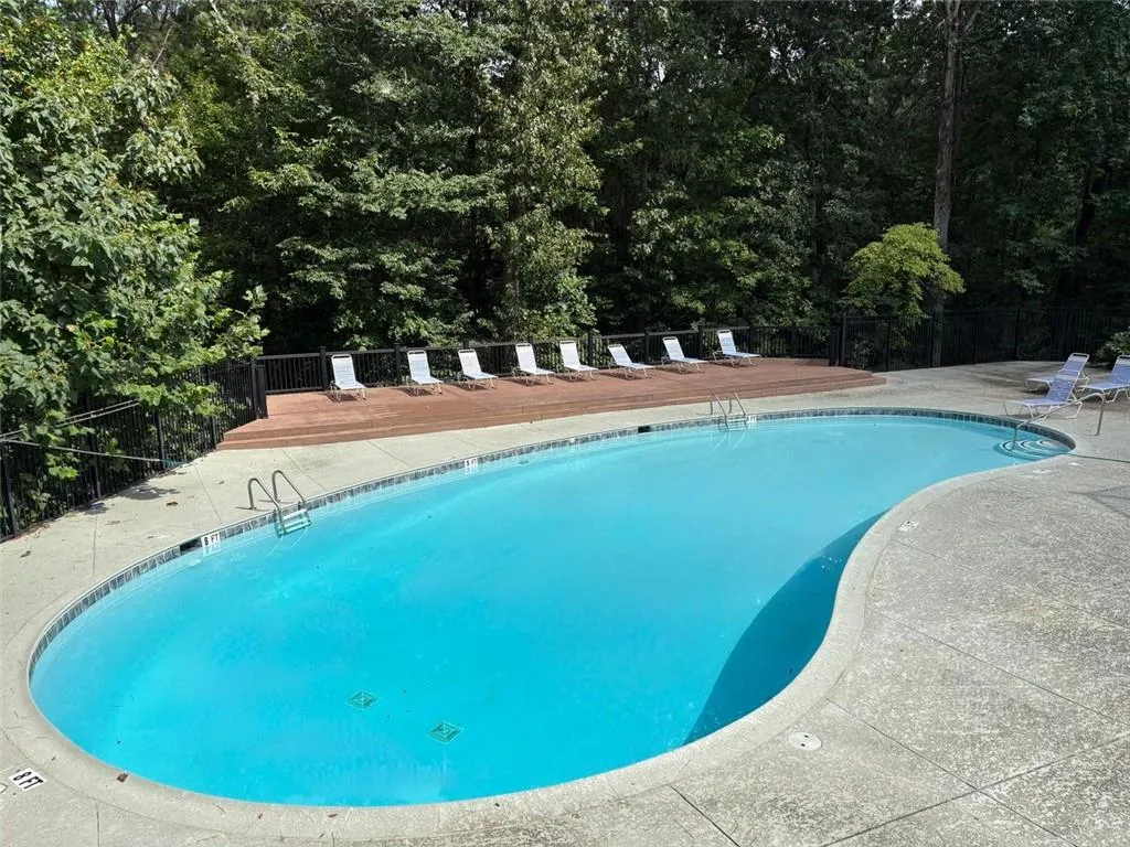1304 Natchez Trace, Atlanta, Georgia 30350, 2 Bedrooms Bedrooms, ,1 BathroomBathrooms,Residential,For Sale,1304 Natchez Trace,7630427