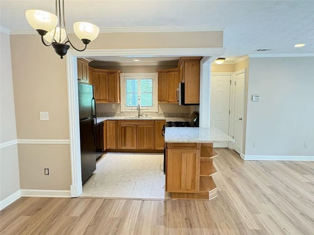 1304 Natchez Trace, Atlanta, Georgia 30350, 2 Bedrooms Bedrooms, ,1 BathroomBathrooms,Residential,For Sale,1304 Natchez Trace,7630427
