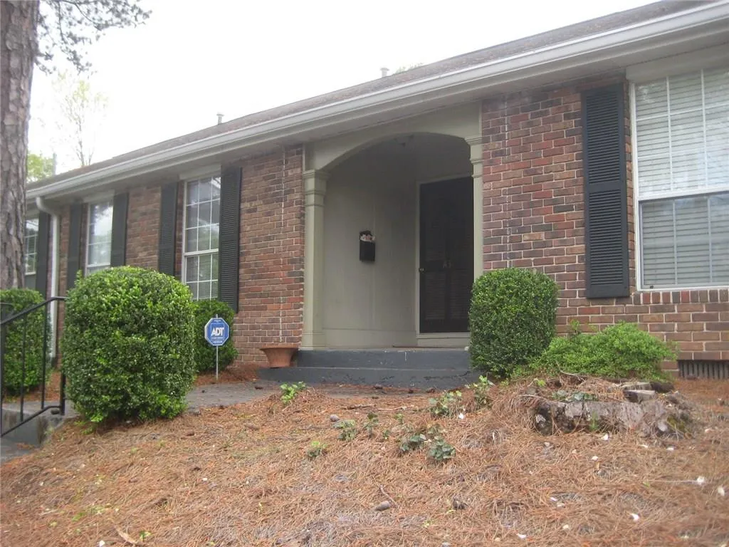 5375 Roswell Road Unit A3, Atlanta, Georgia 30342, 1 Bedroom Bedrooms, ,1 BathroomBathrooms,Residential,Sold,5375 Roswell Road Unit A3,5674245