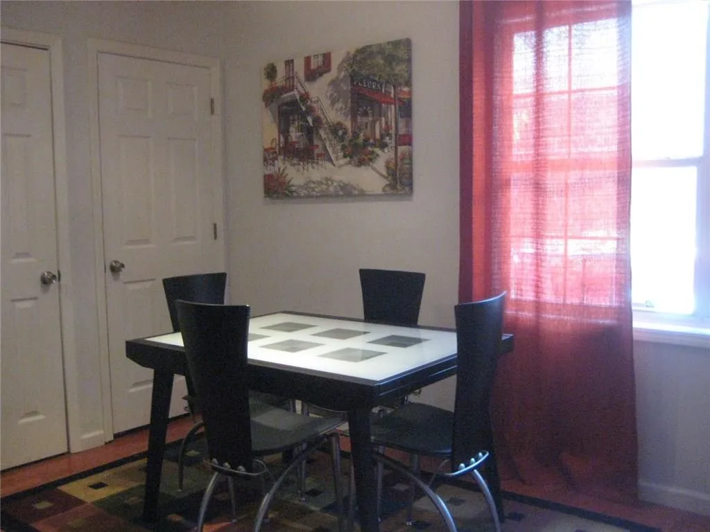 5375 Roswell Road Unit A3, Atlanta, Georgia 30342, 1 Bedroom Bedrooms, ,1 BathroomBathrooms,Residential,Sold,5375 Roswell Road Unit A3,5674245