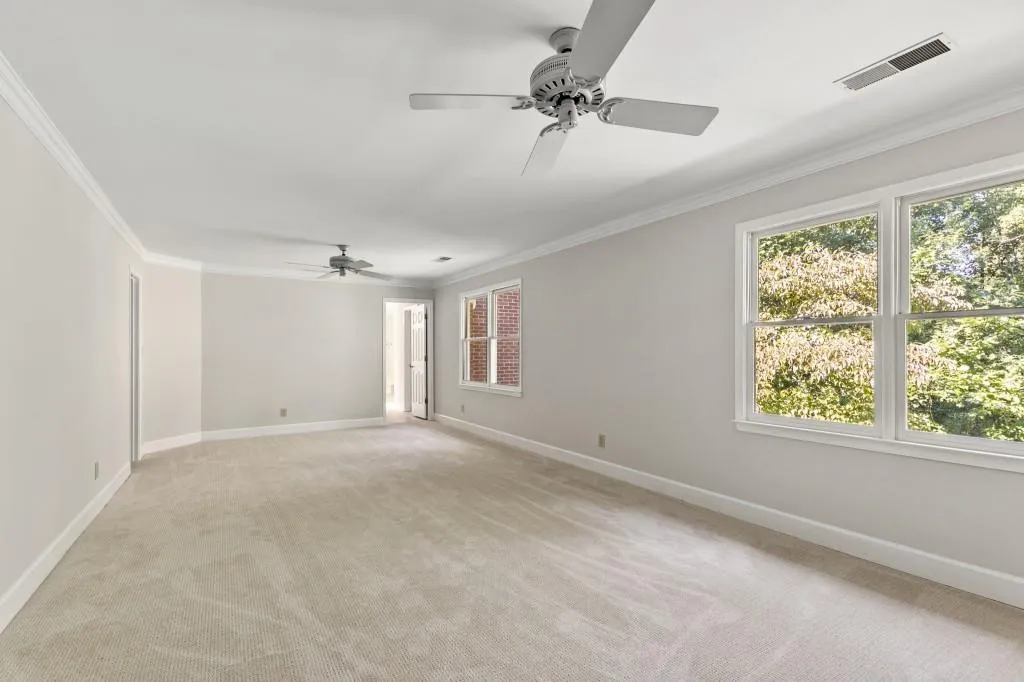 200 Marsh Glen Point, Sandy Springs, Georgia 30328, 5 Bedrooms Bedrooms, ,4 BathroomsBathrooms,Residential,Sold,200 Marsh Glen Point,6951735