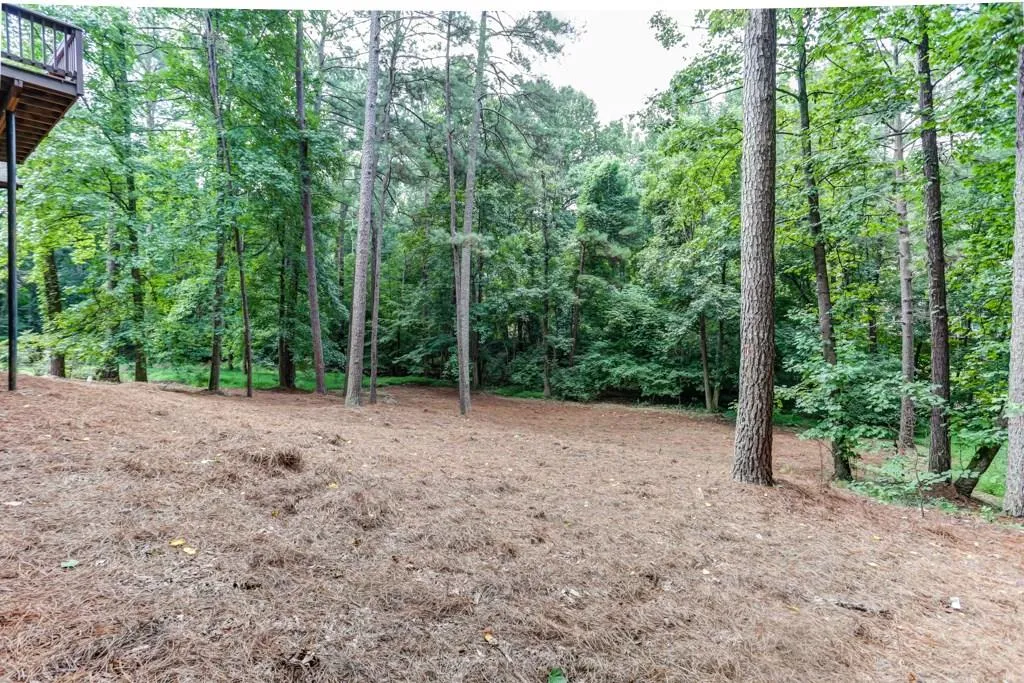 185 Grogans Landing, Sandy Springs, Georgia 30350, 6 Bedrooms Bedrooms, ,4 BathroomsBathrooms,Residential,Sold,185 Grogans Landing,6088493