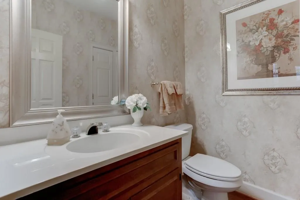 185 Grogans Landing, Sandy Springs, Georgia 30350, 6 Bedrooms Bedrooms, ,4 BathroomsBathrooms,Residential,Sold,185 Grogans Landing,6088493