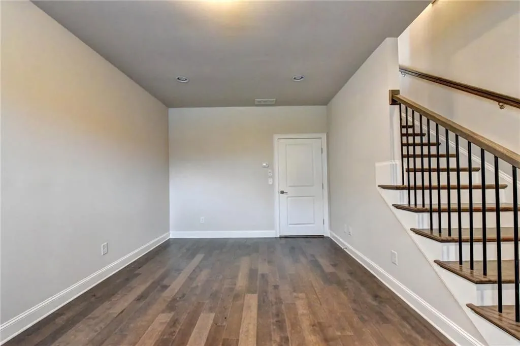 4347 Parkside Place, Atlanta, Georgia 30342, 2 Bedrooms Bedrooms, ,2 BathroomsBathrooms,Residential,Sold,4347 Parkside Place,6084250