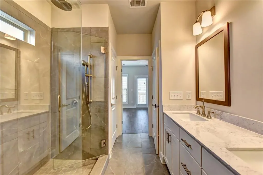 4347 Parkside Place, Atlanta, Georgia 30342, 2 Bedrooms Bedrooms, ,2 BathroomsBathrooms,Residential,Sold,4347 Parkside Place,6084250
