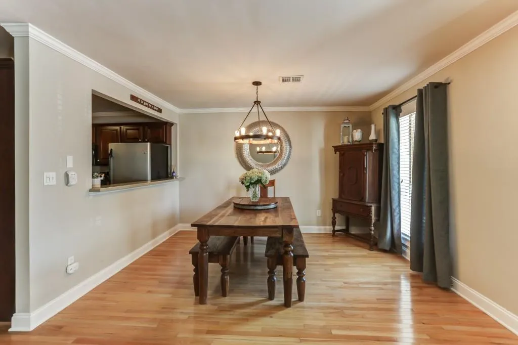 1601 Masons Creek Circle Unit 1601, Atlanta, Georgia 30350, 3 Bedrooms Bedrooms, ,2 BathroomsBathrooms,Residential,Sold,1601 Masons Creek Circle Unit 1601,6523720