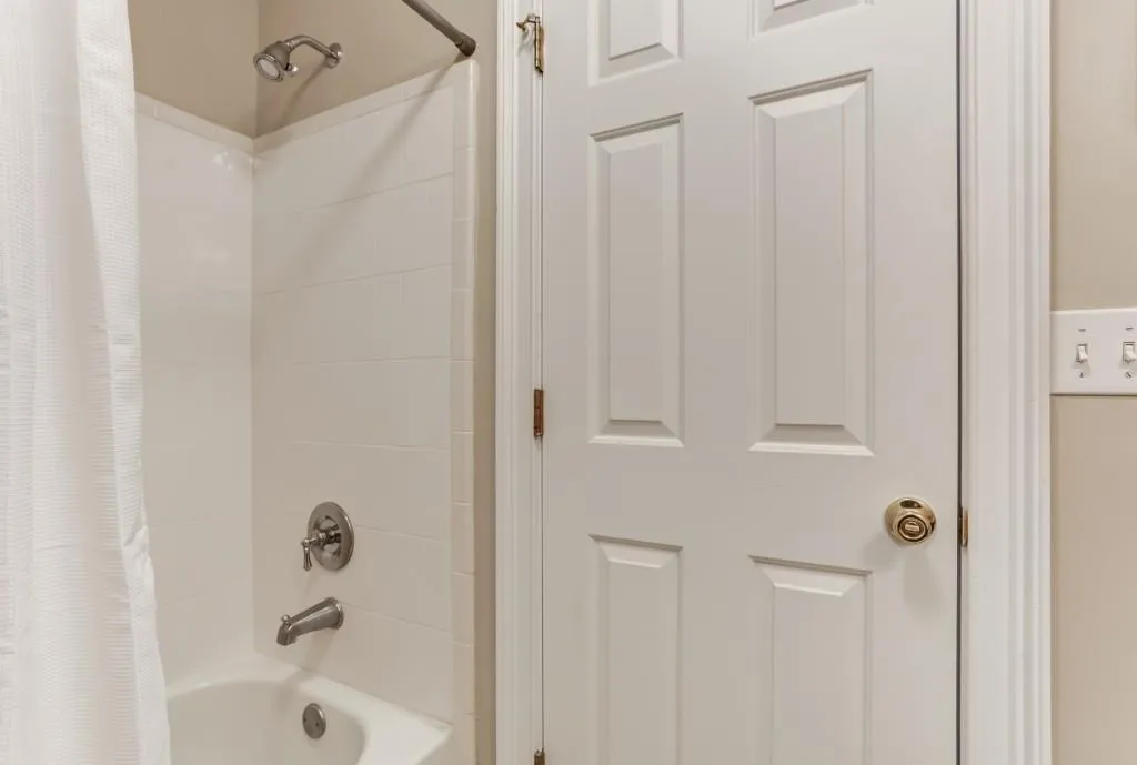 1601 Masons Creek Circle Unit 1601, Atlanta, Georgia 30350, 3 Bedrooms Bedrooms, ,2 BathroomsBathrooms,Residential,Sold,1601 Masons Creek Circle Unit 1601,6523720