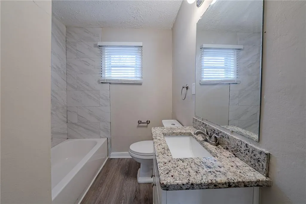 491 Elbridge Drive Nw, Atlanta, Georgia 30318, 4 Bedrooms Bedrooms, ,2 BathroomsBathrooms,Residential,For Sale,491 Elbridge Drive Nw,7509441
