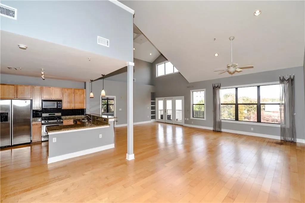 799 Hammond Drive Unit 411, Sandy Springs, Georgia 30328, 2 Bedrooms Bedrooms, ,2 BathroomsBathrooms,Residential,Sold,799 Hammond Drive Unit 411,5776490