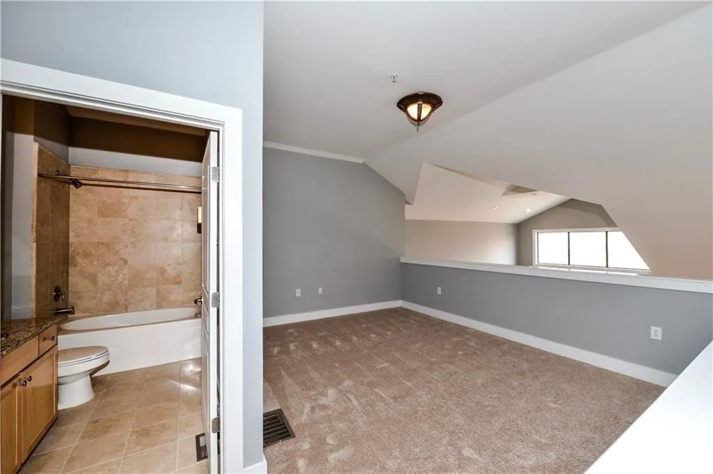 799 Hammond Drive Unit 411, Sandy Springs, Georgia 30328, 2 Bedrooms Bedrooms, ,2 BathroomsBathrooms,Residential,Sold,799 Hammond Drive Unit 411,5776490