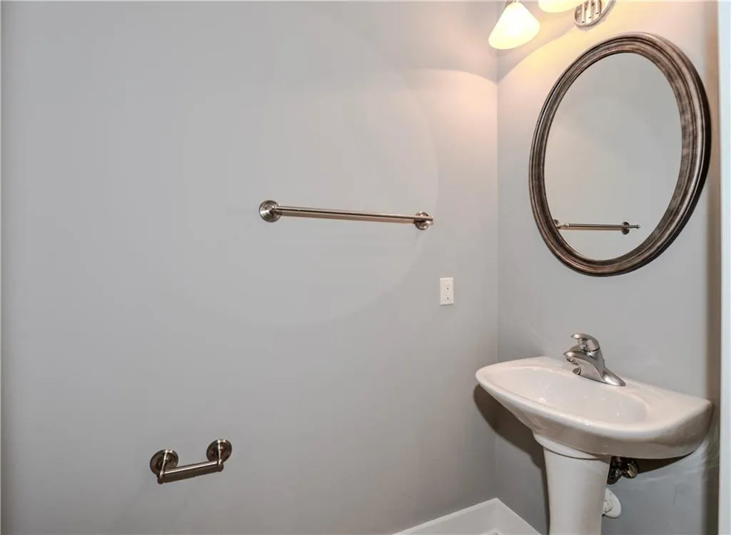 799 Hammond Drive Unit 411, Sandy Springs, Georgia 30328, 2 Bedrooms Bedrooms, ,2 BathroomsBathrooms,Residential,Sold,799 Hammond Drive Unit 411,5776490
