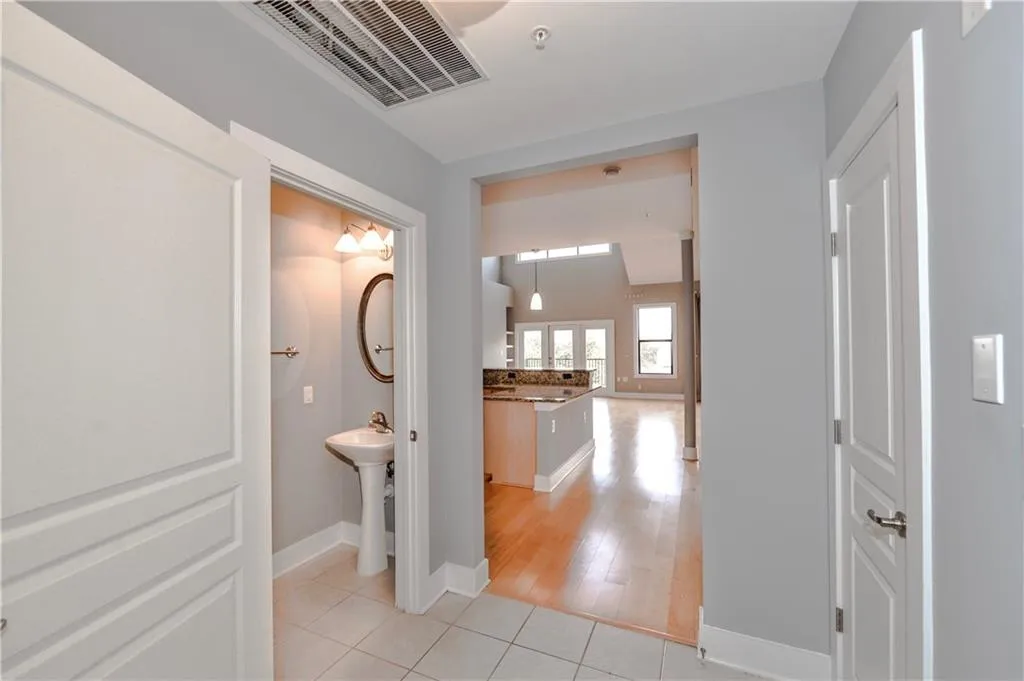 799 Hammond Drive Unit 411, Sandy Springs, Georgia 30328, 2 Bedrooms Bedrooms, ,2 BathroomsBathrooms,Residential,Sold,799 Hammond Drive Unit 411,5776490
