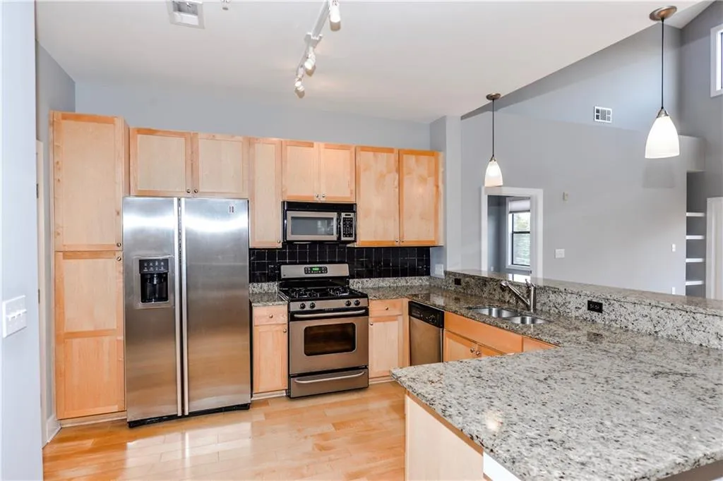 799 Hammond Drive Unit 411, Sandy Springs, Georgia 30328, 2 Bedrooms Bedrooms, ,2 BathroomsBathrooms,Residential,Sold,799 Hammond Drive Unit 411,5776490