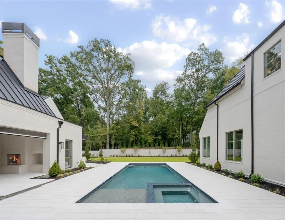 4845 Jett Road, Atlanta, Georgia 30327, 6 Bedrooms Bedrooms, 0 ,6 BathroomsBathrooms,Residential,For Sale,4845 Jett Road,7849470
